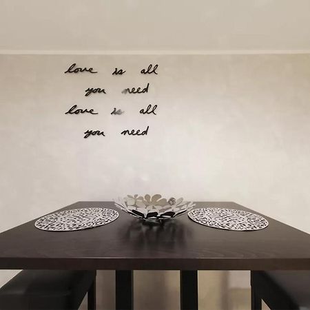 Italianway - Unione 8 Apartment Milan Luaran gambar