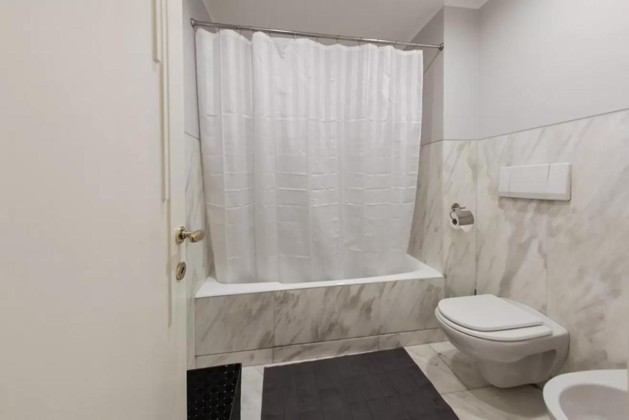 Italianway - Unione 8 Apartment Milan Luaran gambar