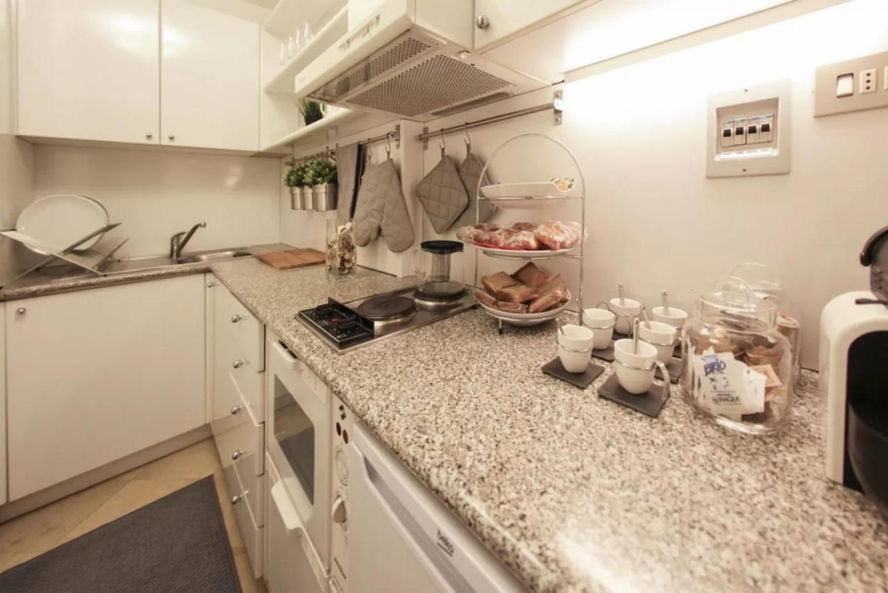 Italianway - Unione 8 Apartment Milan Luaran gambar